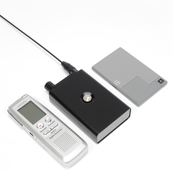 カードタイプ薄型盗聴器CDW-500＋受信機UZ-10＋録音機【高音質受信録音セット】　SET-IS